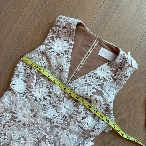 Bronx & Banco Mila Sleeveless Floral Appliqué White Lace Dress - Sz M - Picture 7 of 10